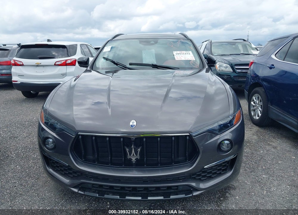 2022 MASERATI LEVANTE GT VIN: ZN661XUAXNX402687