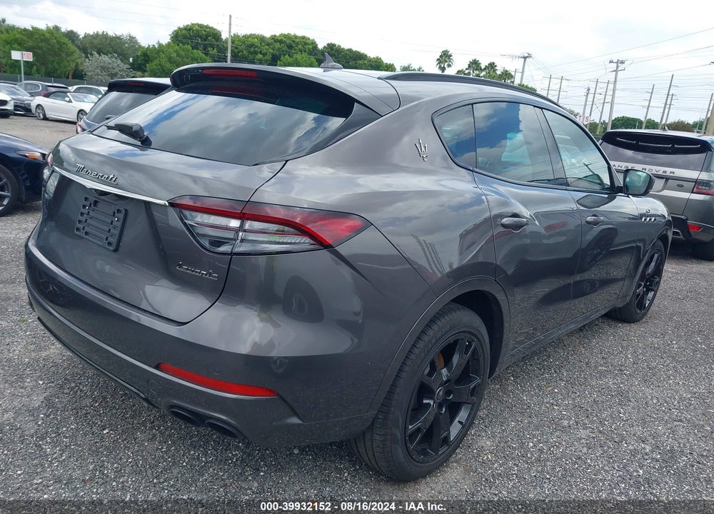 2022 MASERATI LEVANTE GT VIN: ZN661XUAXNX402687