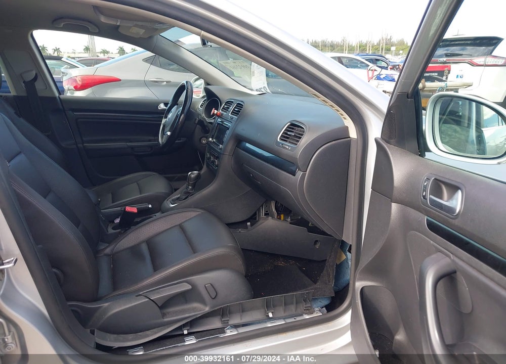 2014 VOLKSWAGEN JETTA SPORTWAGEN 2.0L TDI VIN: 3VWPL7AJ6EM614641