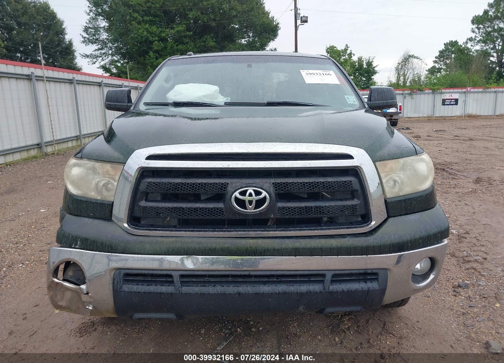 2011 TOYOTA TUNDRA GRADE 5.7L V8 VIN: 5TFRY5F19BX107619