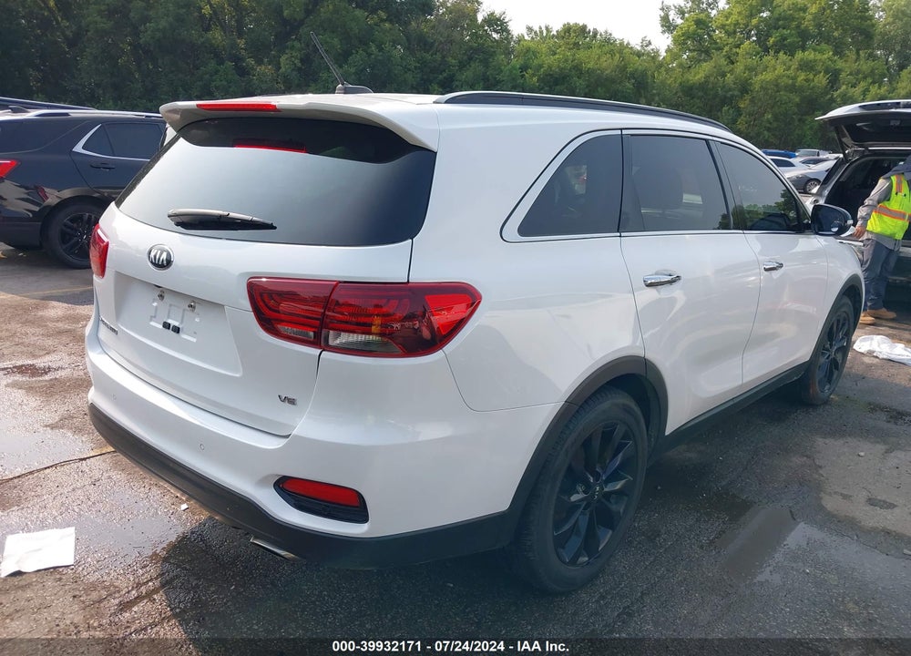2019 KIA SORENTO VIN: 5XYPG4A52KG609115
