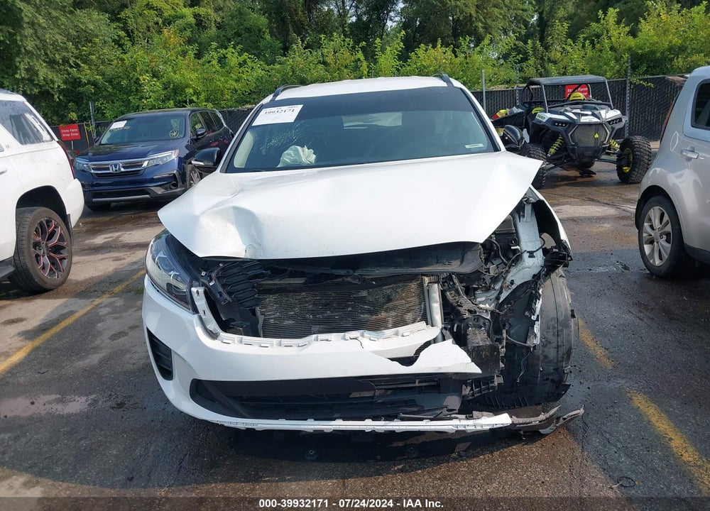 2019 KIA SORENTO VIN: 5XYPG4A52KG609115