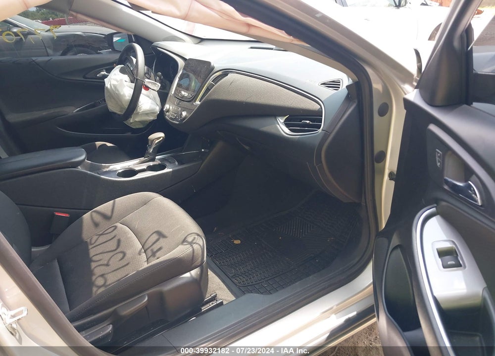 2021 CHEVROLET MALIBU FWD LT VIN: 1G1ZD5ST2MF030466