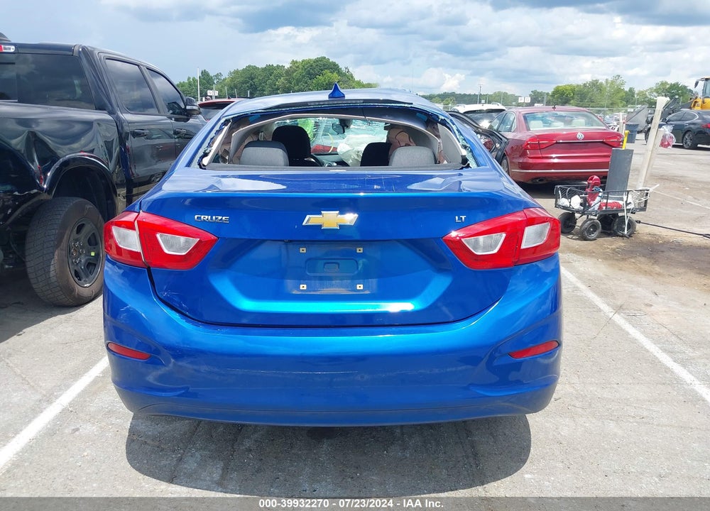 2017 CHEVROLET CRUZE LT AUTO VIN: 1G1BE5SM5H7122291