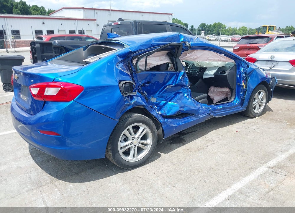 2017 CHEVROLET CRUZE LT AUTO VIN: 1G1BE5SM5H7122291