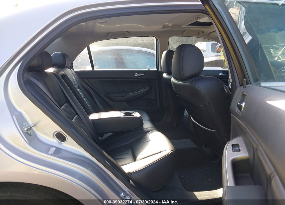 2005 HONDA ACCORD 3.0 EX VIN: 1HGCM66565A027679