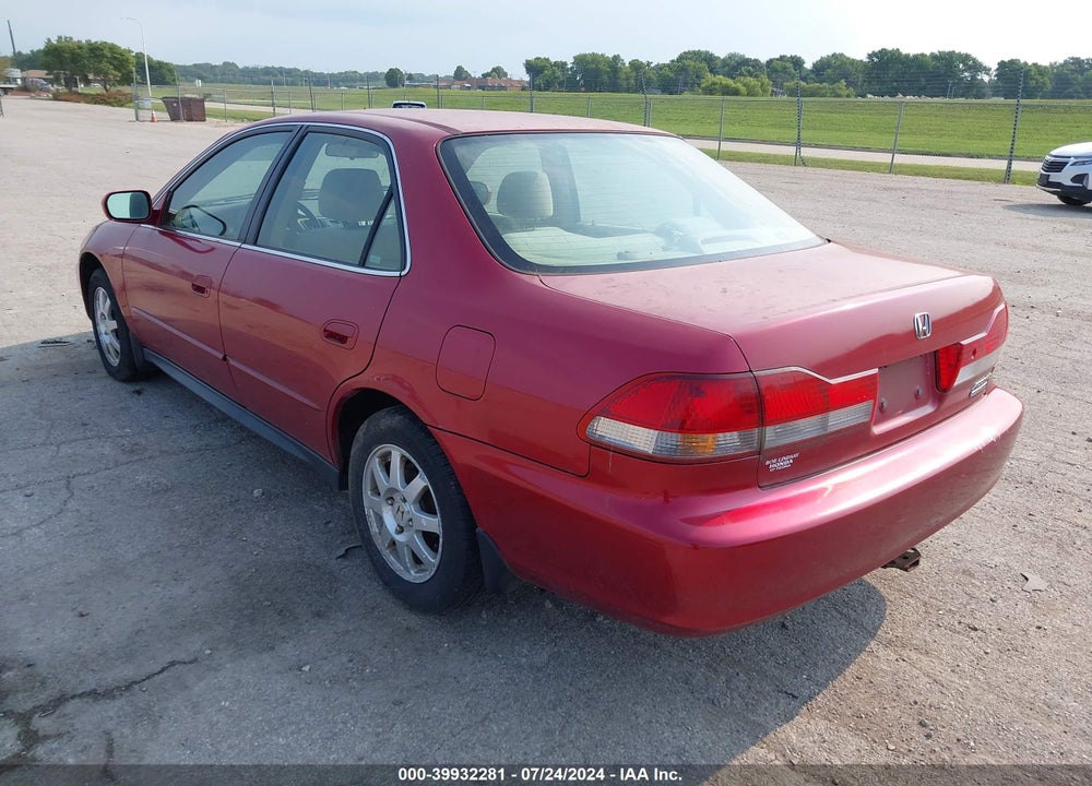 2002 HONDA ACCORD 2.3 SE VIN: JHMCG567X2C028351