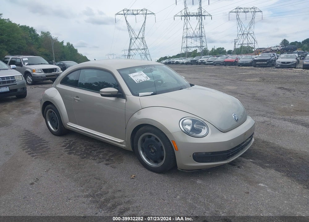 2012 VOLKSWAGEN BEETLE 2.5L VIN: 3VWJP7AT0CM633954