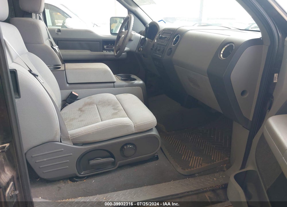 2004 FORD F-150 LARIAT/XL/XLT VIN: 1FTPX12564FA33838