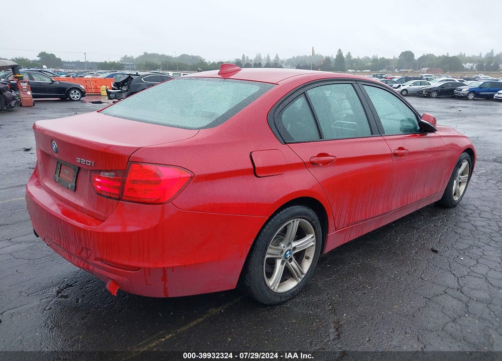 2013 BMW 320I VIN: WBA3B1C50DK129786