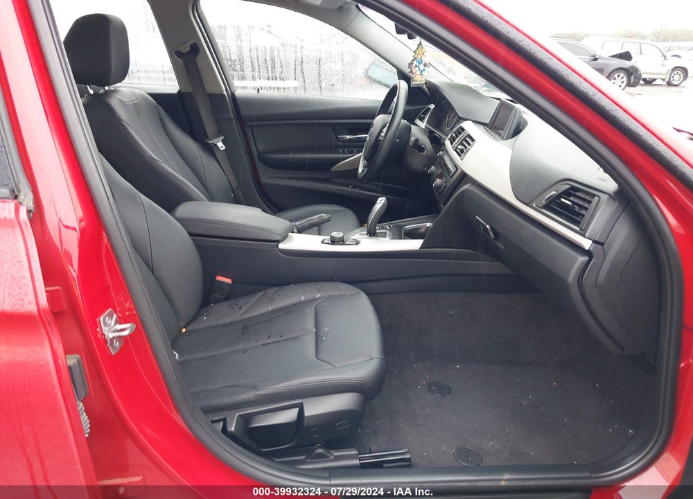 2013 BMW 320I VIN: WBA3B1C50DK129786