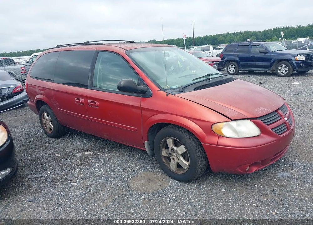 2007 DODGE GRAND CARAVAN SXT VIN: 2D4GP44L17R305581