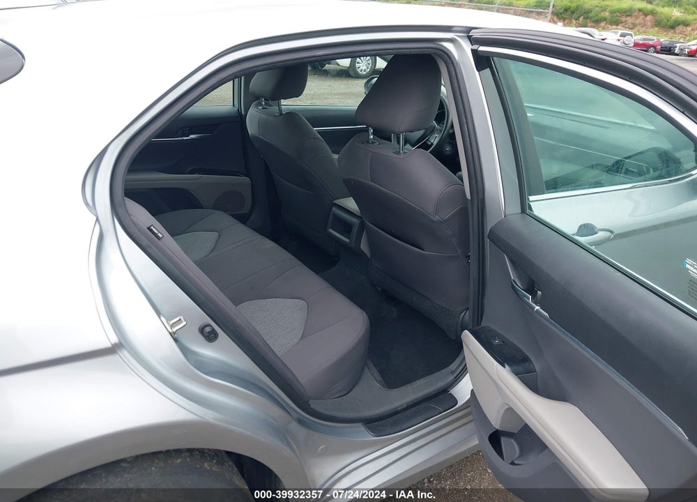 2020 TOYOTA CAMRY LE VIN: 4T1C11AK8LU892572