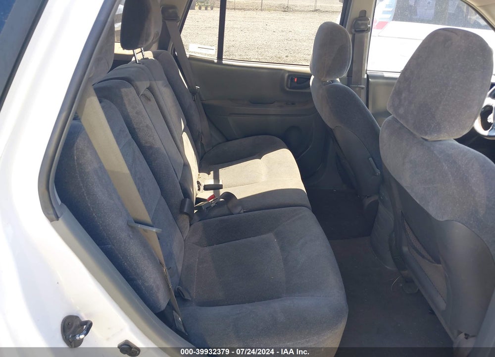 2002 HYUNDAI SANTA FE GLS/LX VIN: KM8SC13D12U172470