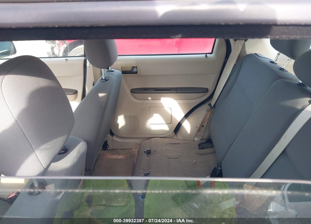 2008 FORD ESCAPE XLS VIN: 1FMCU02Z38KD64762