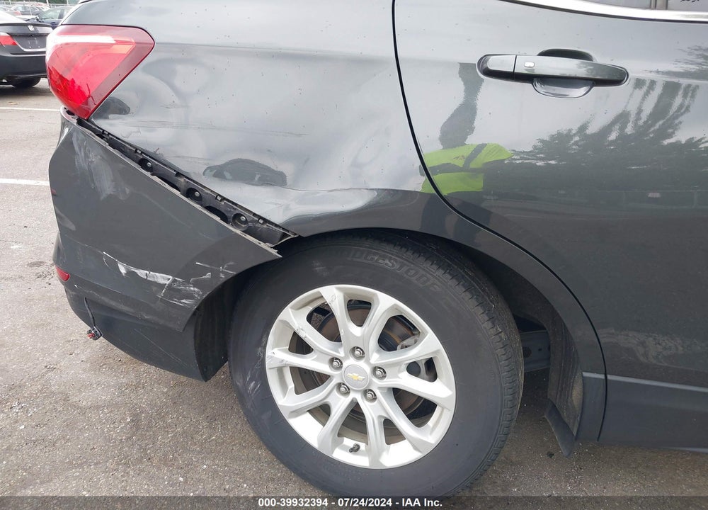 2018 CHEVROLET EQUINOX LT VIN: 2GNAXSEV4J6298794