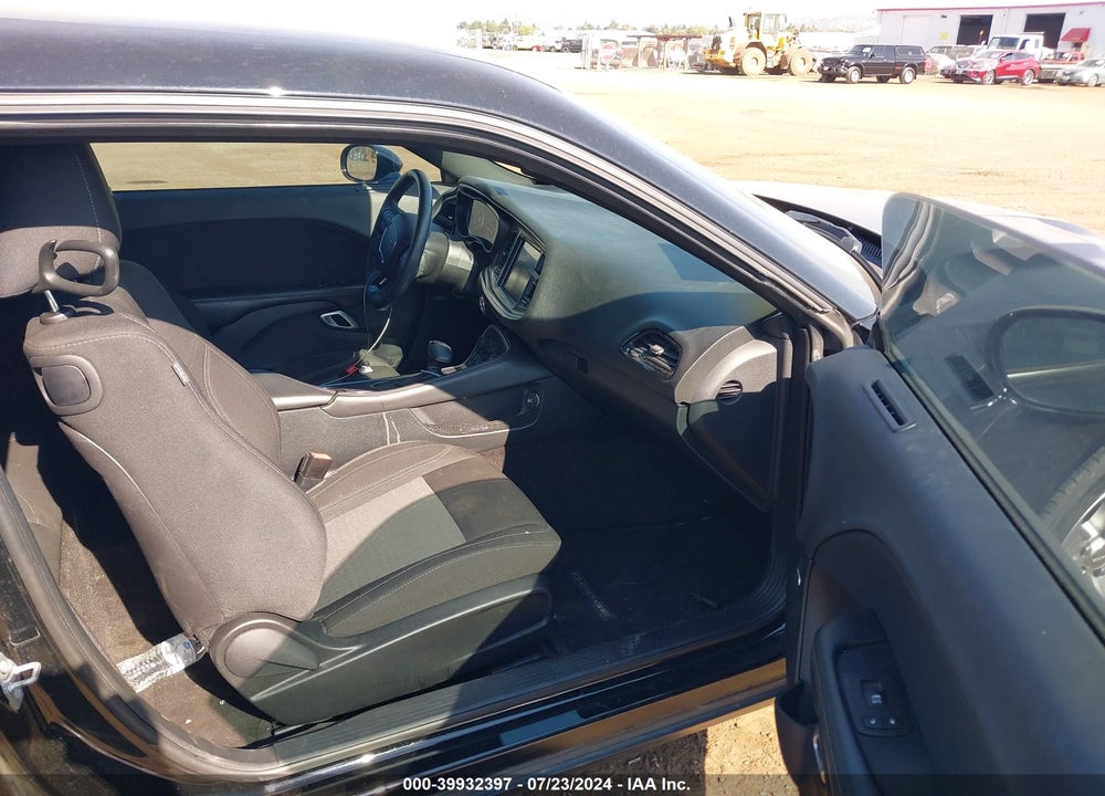 2015 DODGE CHALLENGER SXT VIN: 2C3CDZAG9FH759031