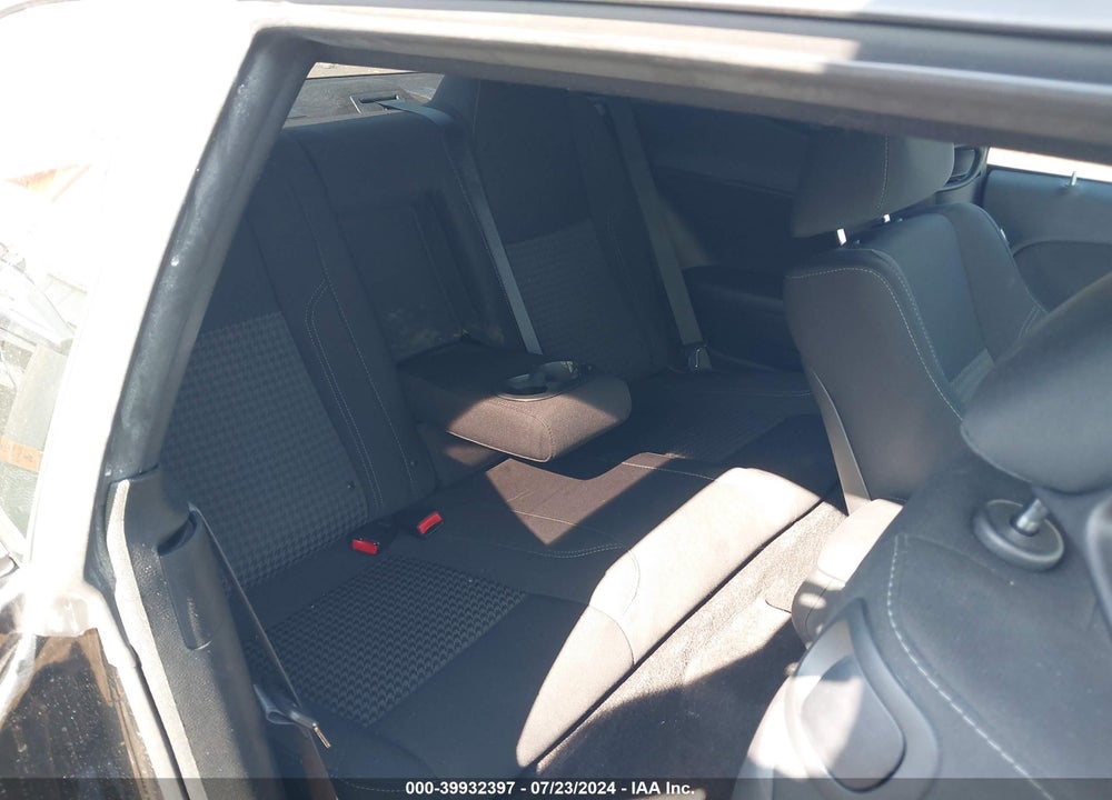 2015 DODGE CHALLENGER SXT VIN: 2C3CDZAG9FH759031