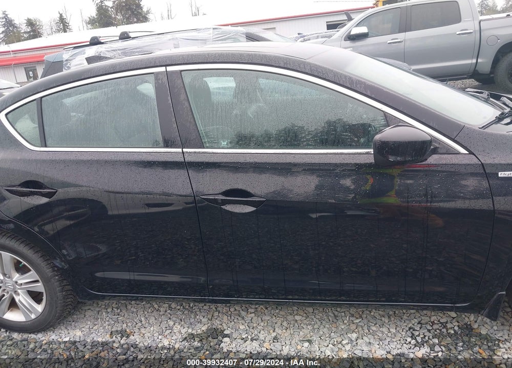 2013 ACURA ILX HYBRID 1.5L VIN: 19VDE3F70DE302435