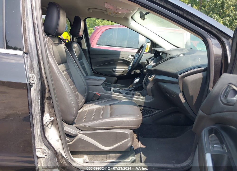2019 FORD ESCAPE SEL VIN: 1FMCU9HD1KUC29047