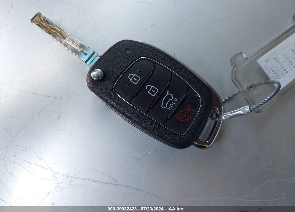 2020 HYUNDAI TUCSON SE VIN: KM8J2CA43LU163154
