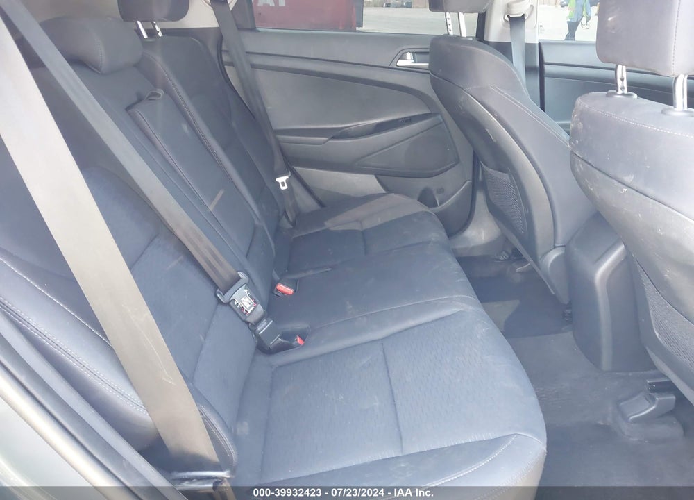 2020 HYUNDAI TUCSON SE VIN: KM8J2CA43LU163154