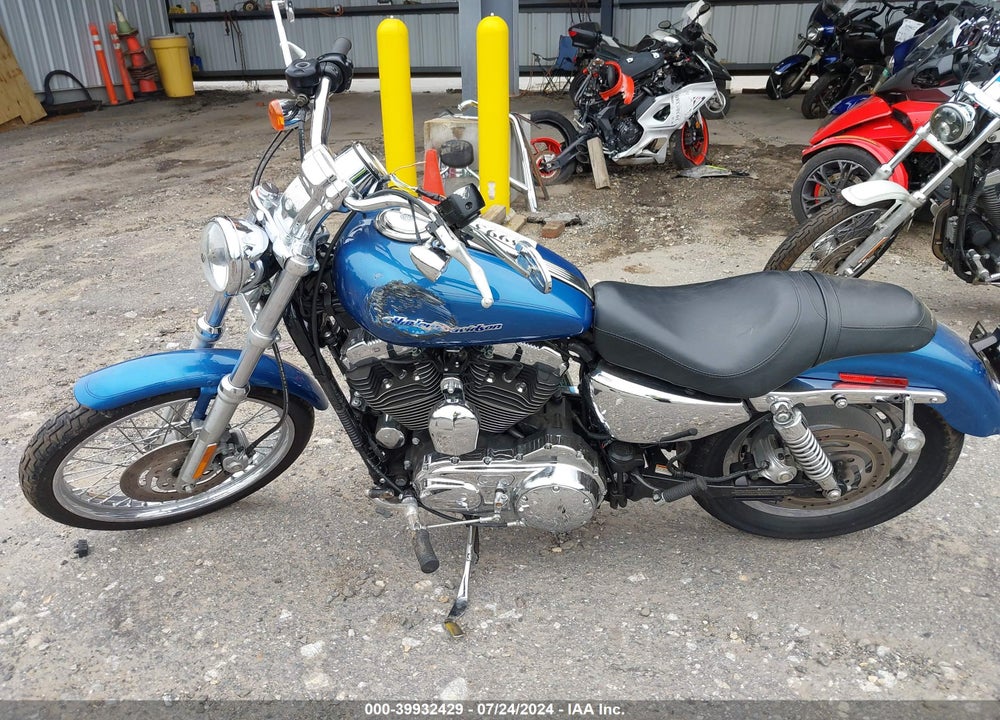 2005 HARLEY-DAVIDSON XL1200 C VIN: 1HD1CGP165K450698