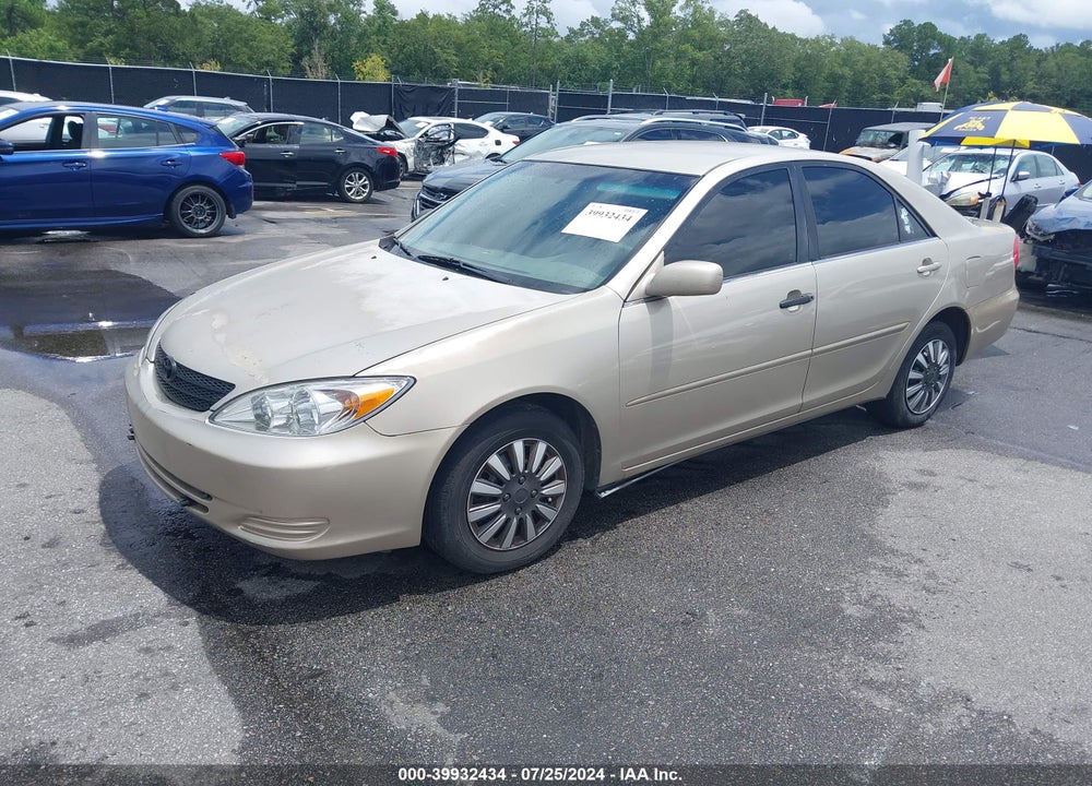 2004 TOYOTA CAMRY LE VIN: 4T1BE32K94U371050