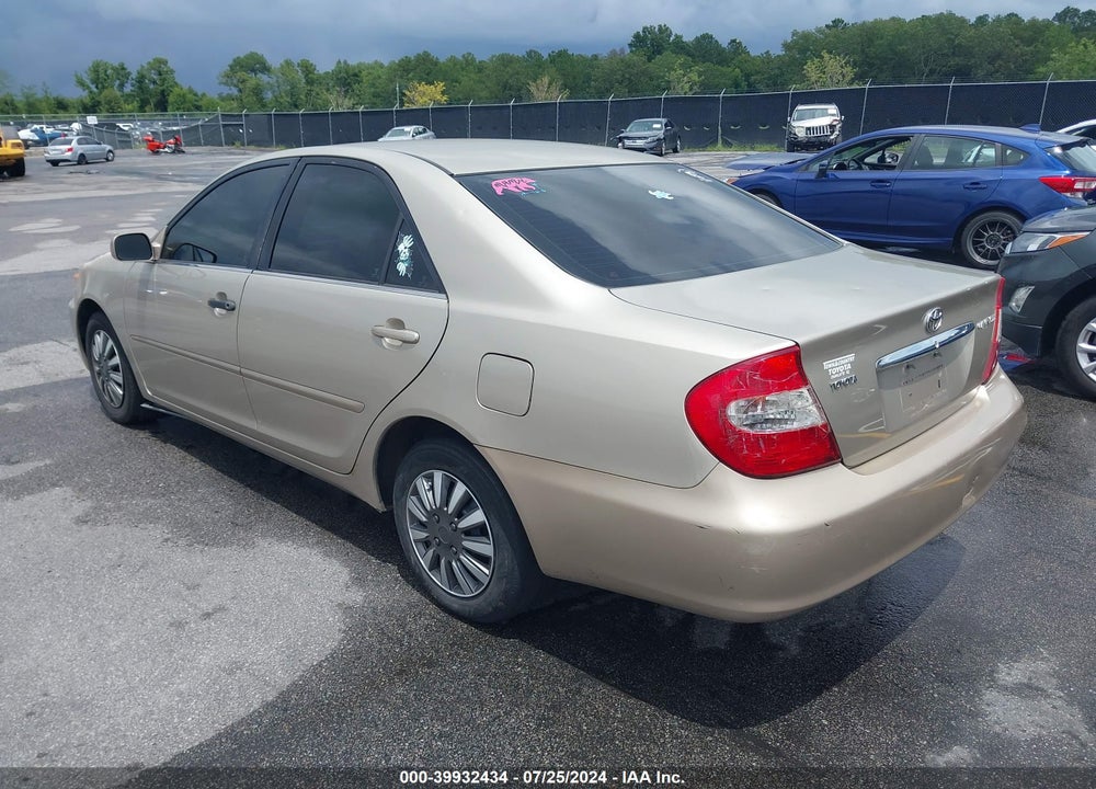 2004 TOYOTA CAMRY LE VIN: 4T1BE32K94U371050