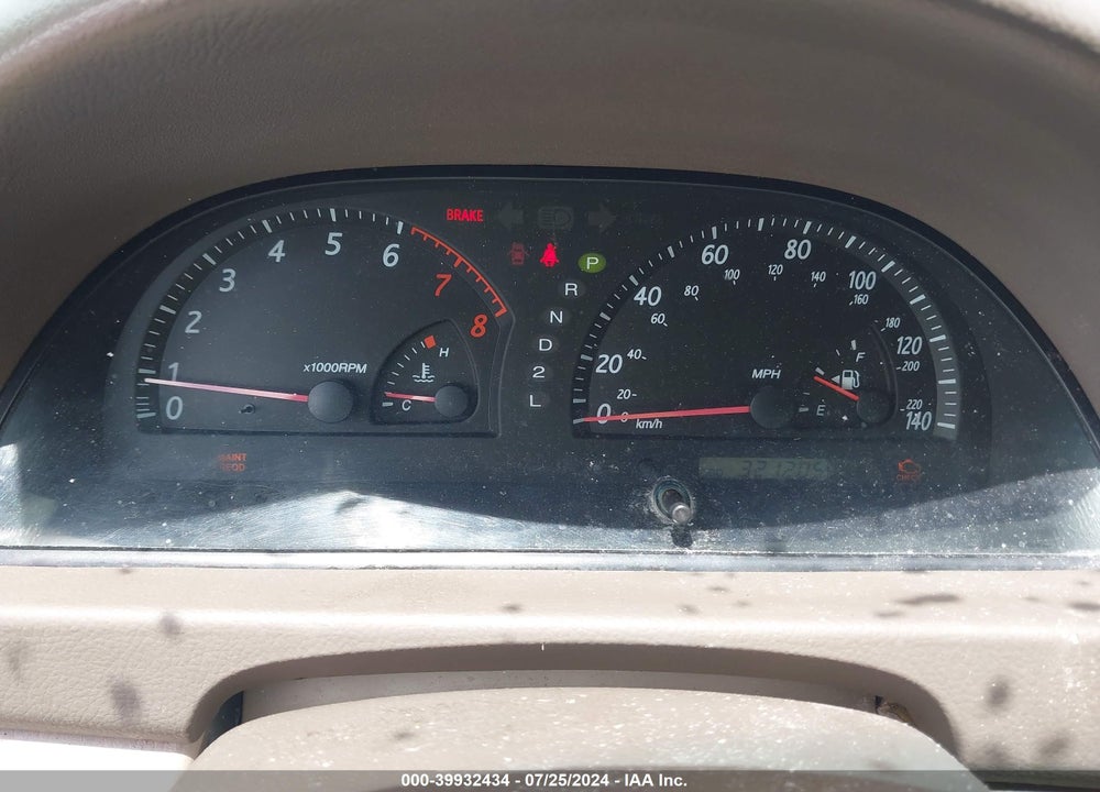 2004 TOYOTA CAMRY LE VIN: 4T1BE32K94U371050