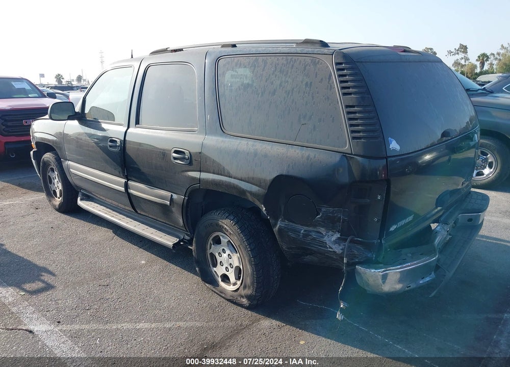 2005 CHEVROLET TAHOE LS VIN: 1GNEC13V05R100555
