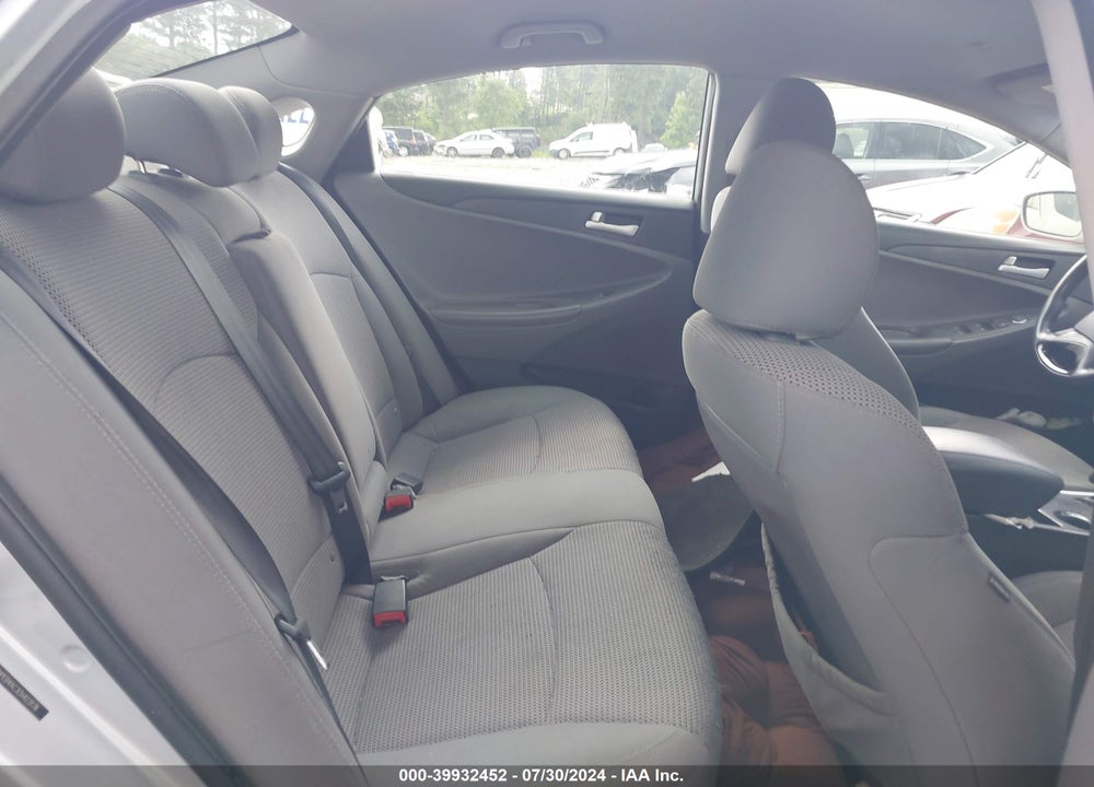 2012 HYUNDAI SONATA GLS VIN: 5NPEB4AC3CH423176