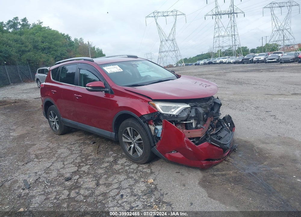 2018 TOYOTA RAV4 XLE VIN: 2T3RFREV7JW792899