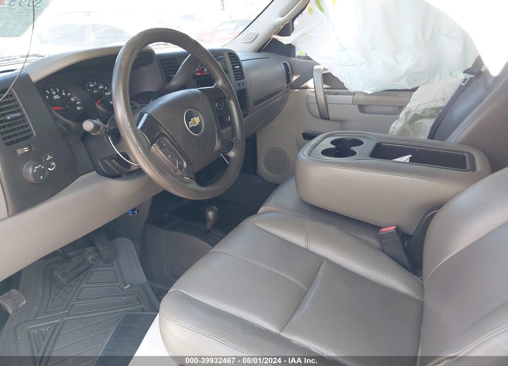 2011 CHEVROLET SILVERADO 1500 WORK TRUCK VIN: 1GCRKPEA9BZ259015