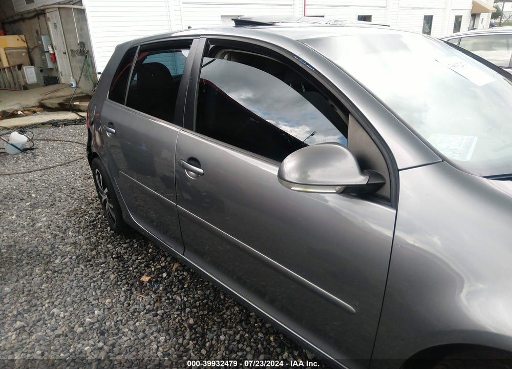 2007 VOLKSWAGEN RABBIT 4-DOOR VIN: WVWDR71K67W214627