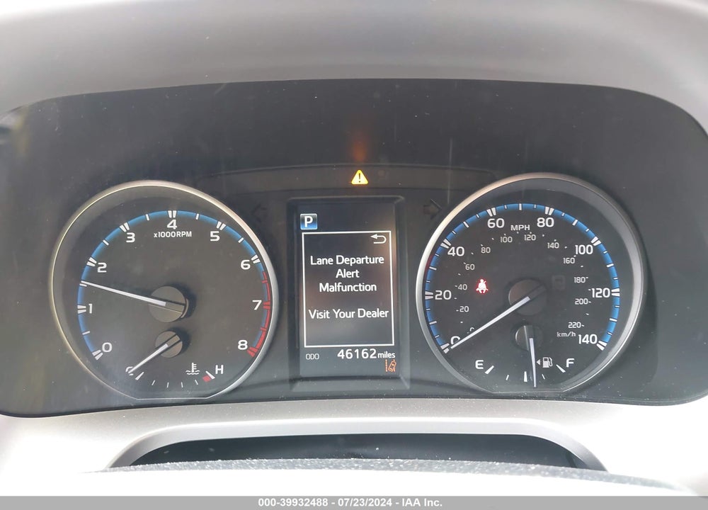 2018 TOYOTA RAV4 LE VIN: JTMZFREV0JJ185693