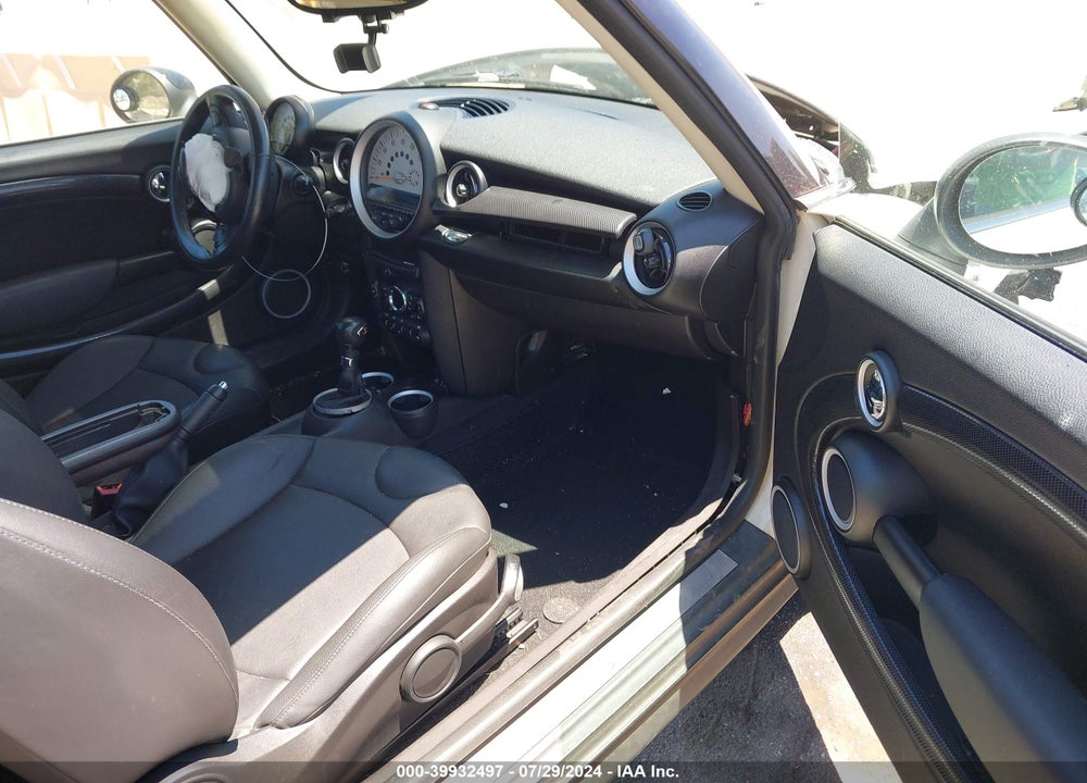 2013 MINI CLUBMAN COOPER S VIN: WMWZG3C57DTY39768