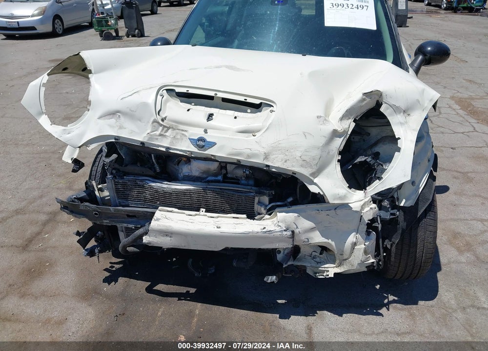 2013 MINI CLUBMAN COOPER S VIN: WMWZG3C57DTY39768