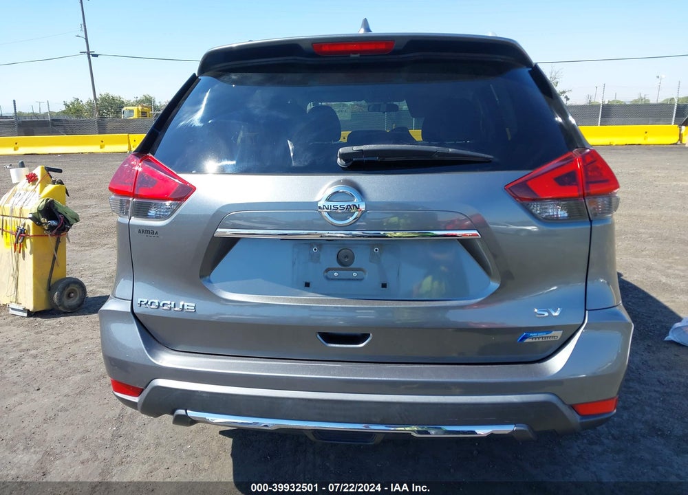 2017 NISSAN ROGUE HYBRID VIN: 5N1ET2MT6HC814575