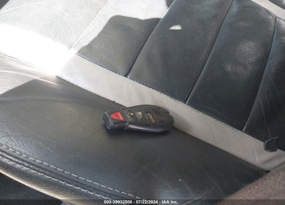 2012 DODGE CHALLENGER SXT VIN: 2C3CDYAG3CH292162
