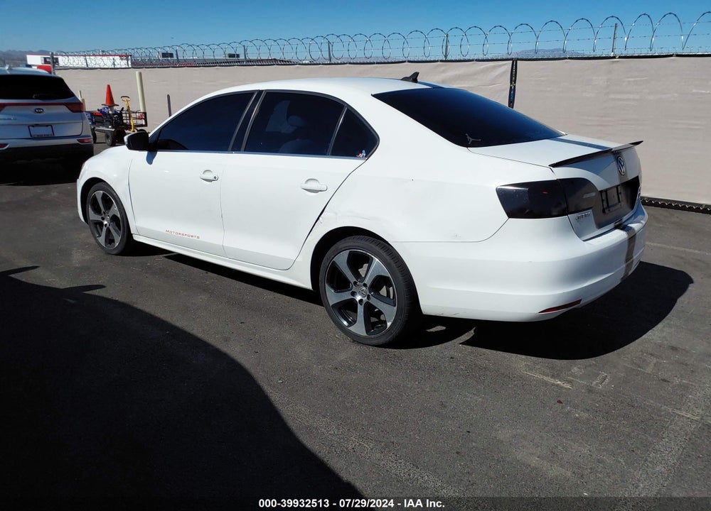 2011 VOLKSWAGEN JETTA 2.5L SE VIN: 3VWDZ7AJ9BM025595