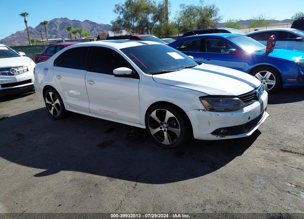 2011 VOLKSWAGEN JETTA 2.5L SE VIN: 3VWDZ7AJ9BM025595