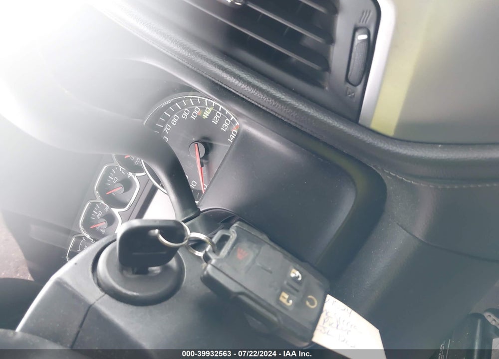 2014 GMC SIERRA 1500 SLE VIN: 3GTU2UEC4EG141355