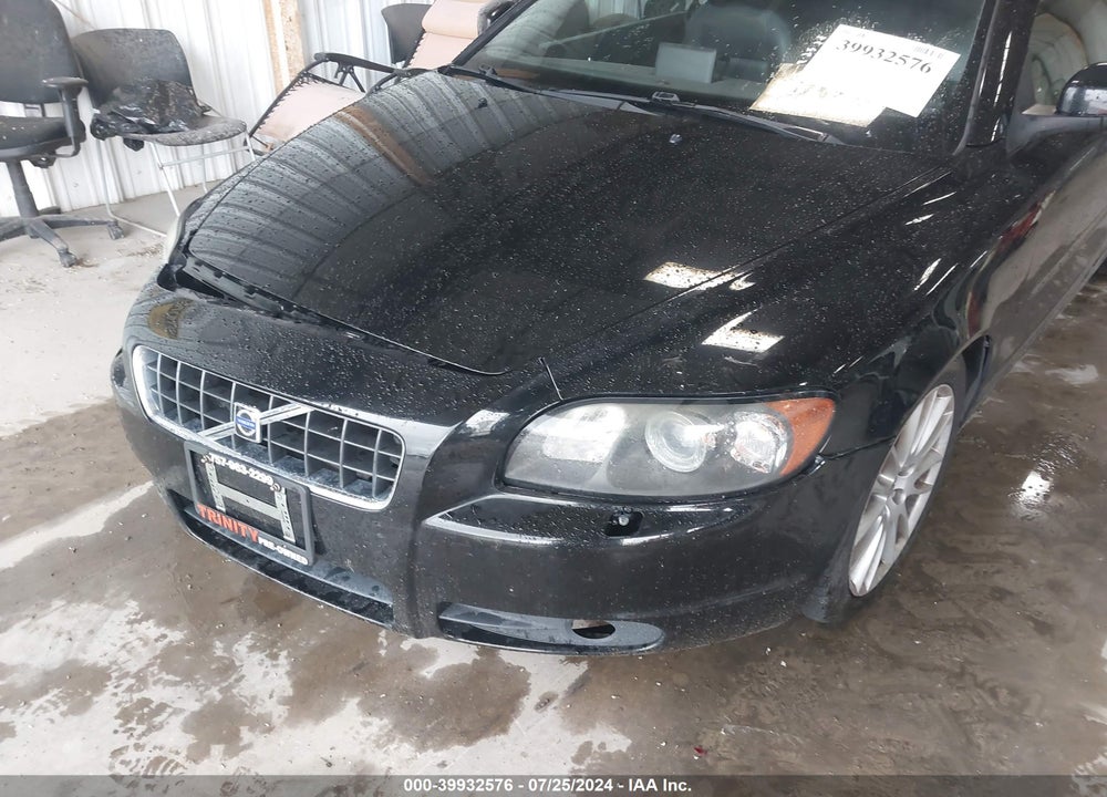 2009 VOLVO C70 T5 VIN: YV1MC672X9J071159