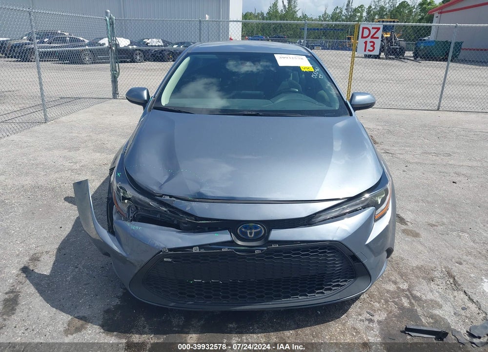 2022 TOYOTA COROLLA HYBRID LE VIN: JTDEAMDE4N3000461