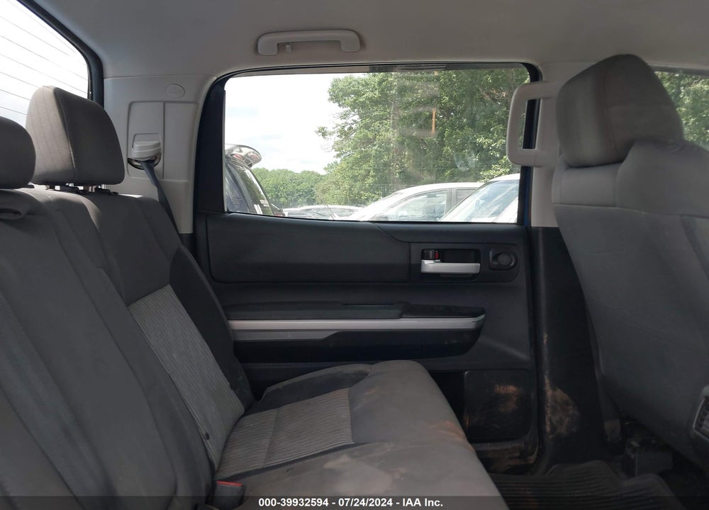 2016 TOYOTA TUNDRA SR5 5.7L V8 VIN: 5TFDW5F14GX530065