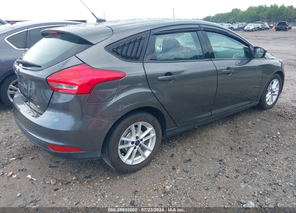 2017 FORD FOCUS SE VIN: 1FADP3K26HL208056