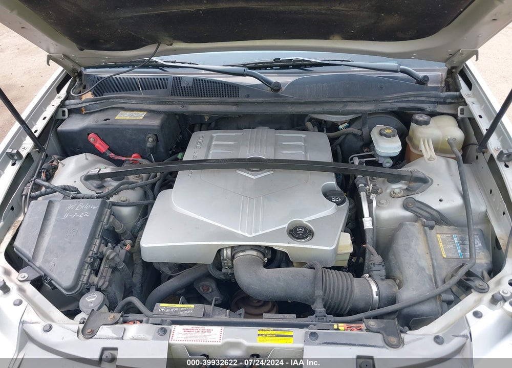 2004 CADILLAC SRX STANDARD VIN: 1GYEE637140150136