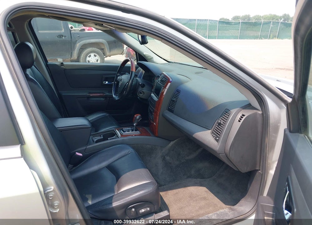 2004 CADILLAC SRX STANDARD VIN: 1GYEE637140150136
