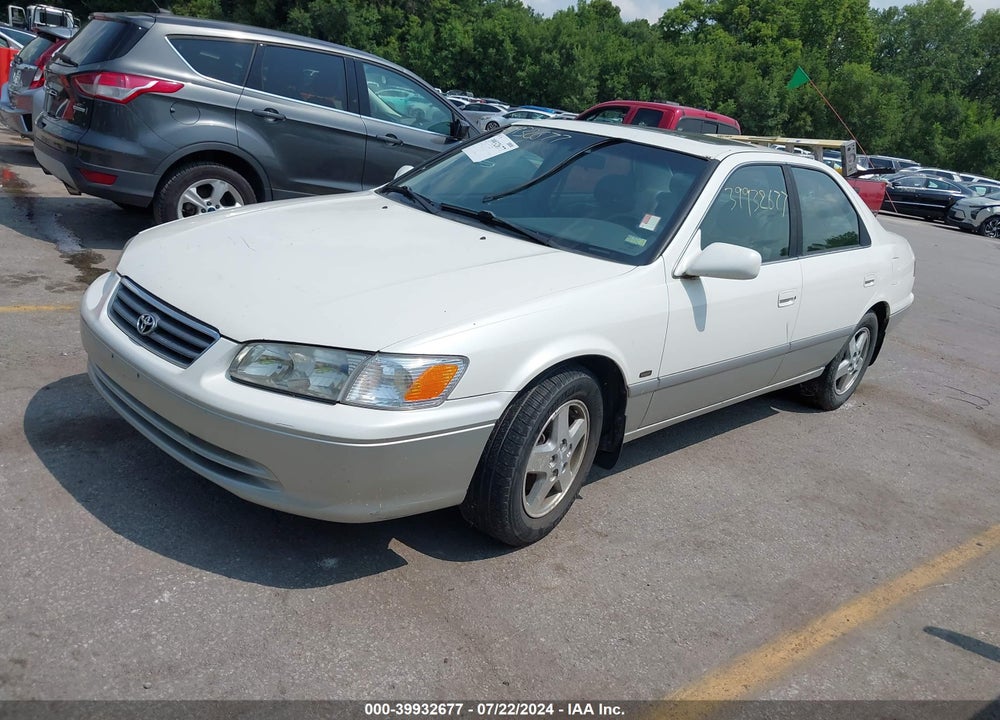 2001 TOYOTA CAMRY LE VIN: JT2BG22K310596925